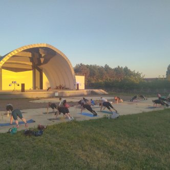 ZUMBA FITNESS W POŁAŃCU